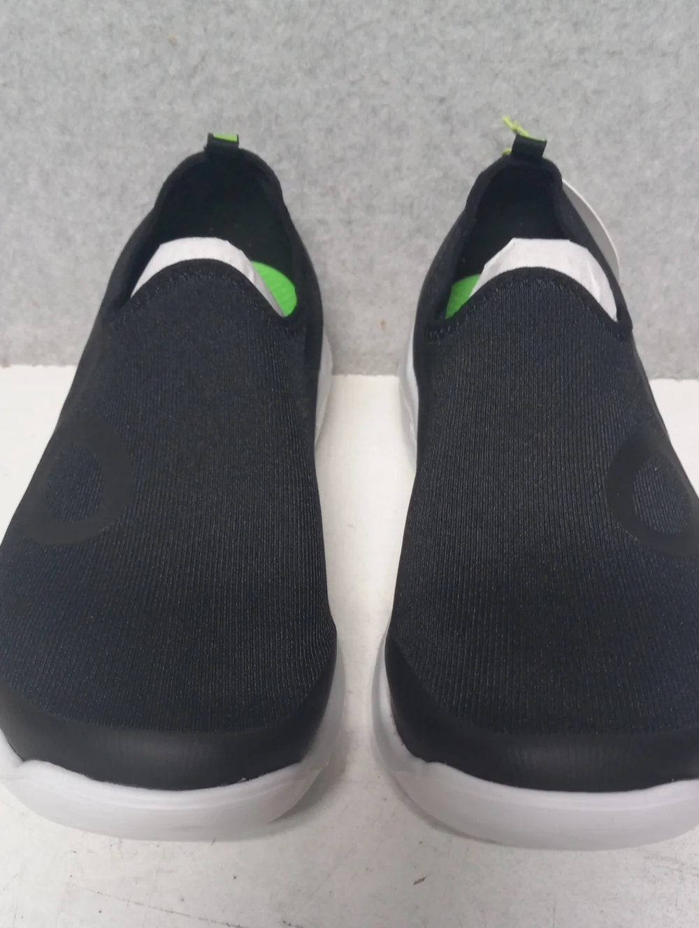 OOFOS Black Slip-On Recovery Sneakers with White Sole Shoes Mens Sz 10 Black - Picture 3 of 6
